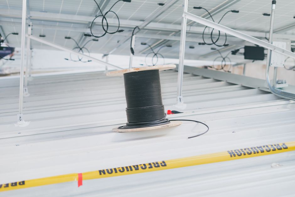 Stainless Steel Cable Tray (Ladder / Perforated Type)