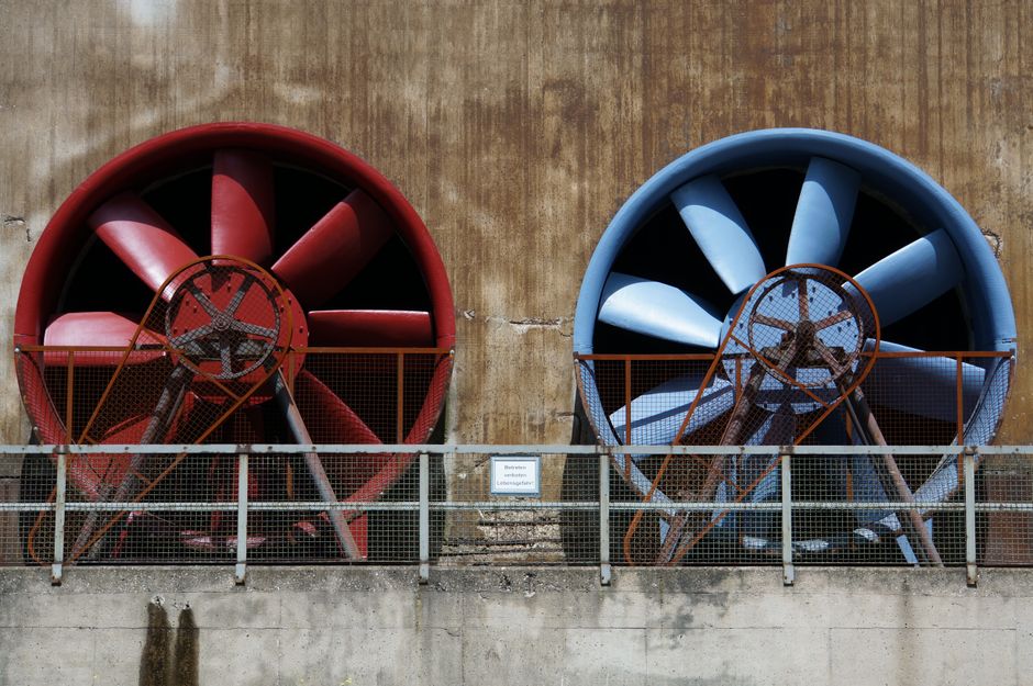 Wall Mounted Industrial Exhaust Fan (Heavy Duty)